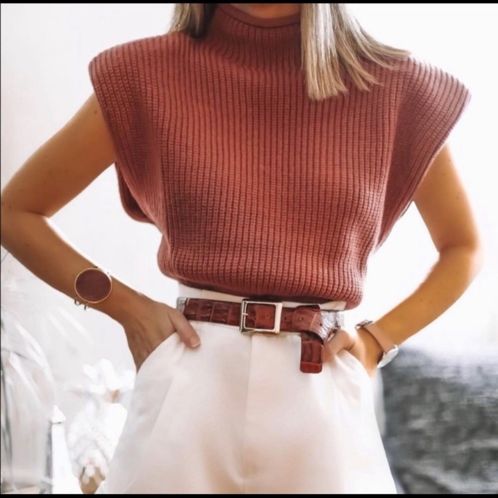 NWT Zara shoulder pad knit top - Picture 3 of 16
